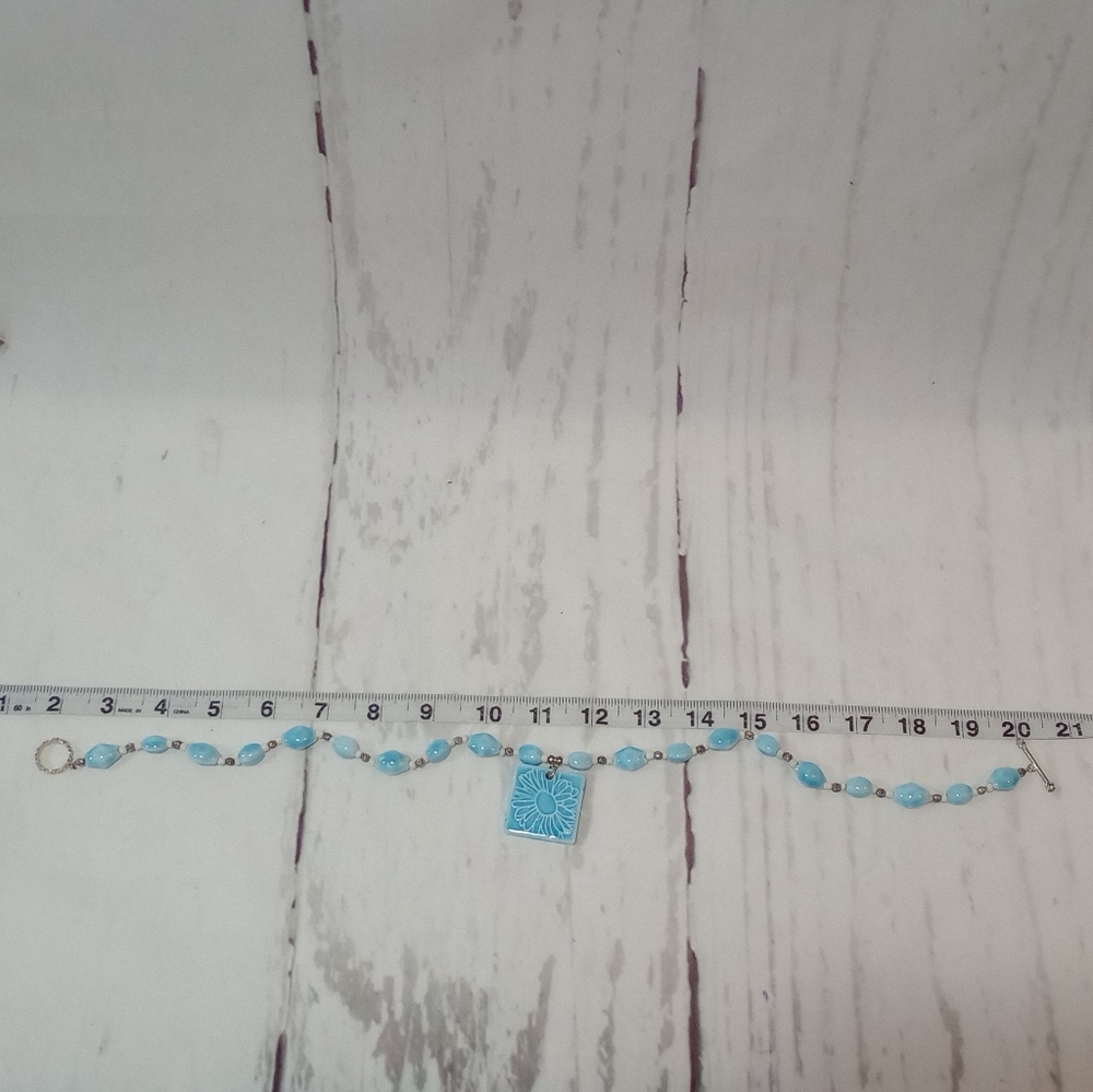 Blue Flower Ceramic Bead Necklace - Picture 14 of 14